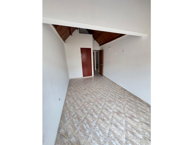 Casa de 4 alcobas en venta en Monteazul, Sabaneta, 146 m² · foto 4 de 20