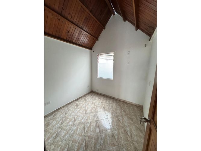 Casa de 4 alcobas en venta en Monteazul, Sabaneta, 146 m² · foto 6 de 20