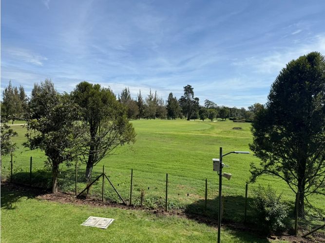 Apartaestudio en venta en Cabeceras De Llanogrande, Rionegro, 75 m² · foto 1 de 14