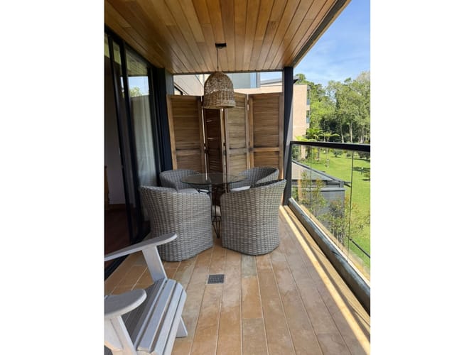Apartaestudio en venta en Cabeceras De Llanogrande, Rionegro, 75 m² · foto 4 de 14