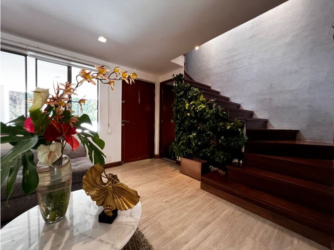 Casa de 3 alcobas en venta en Cumbres, Envigado, 146 m² · foto 3 de 16