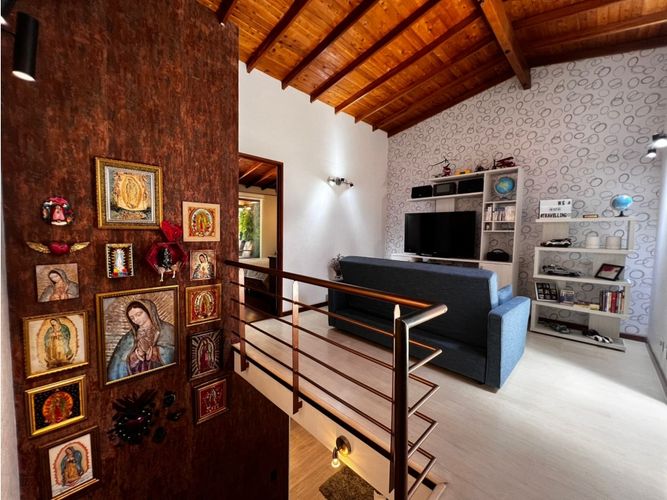 Casa de 3 alcobas en venta en Cumbres, Envigado, 146 m² · foto 13 de 16