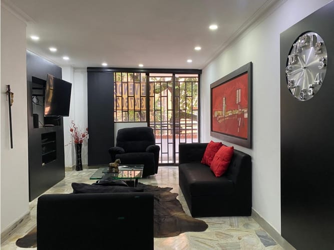 Apartamento de 3 alcobas en venta en Laureles, Medellín, 127 m² · foto 9 de 24