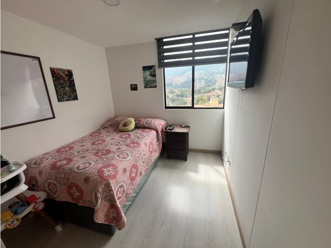 Apartamento de 3 alcobas en venta en Alto De Misael, Envigado, 88 m² · foto 12 de 19