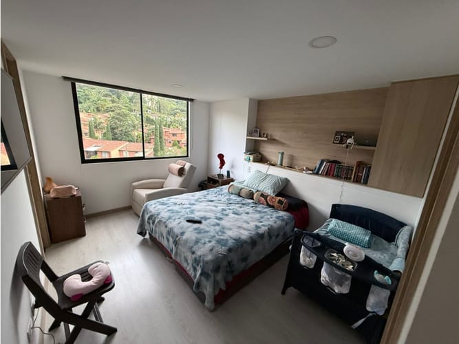 Apartamento de 3 alcobas en venta en Alto De Misael, Envigado, 88 m² · foto 13 de 19