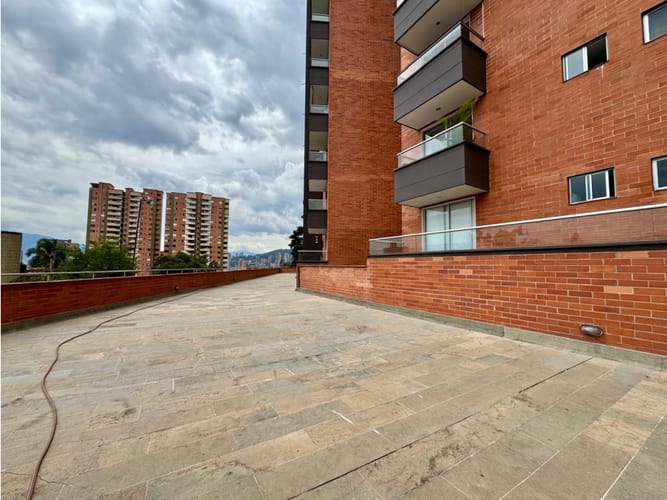 Apartamento de 3 alcobas en venta en Santa Maria De Los Angeles, Medellín, 117 m² · foto 19 de 24