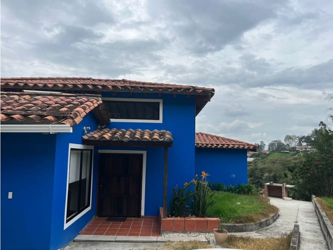 Casa en venta en Santa Ana, Medellín · foto 2 de 8
