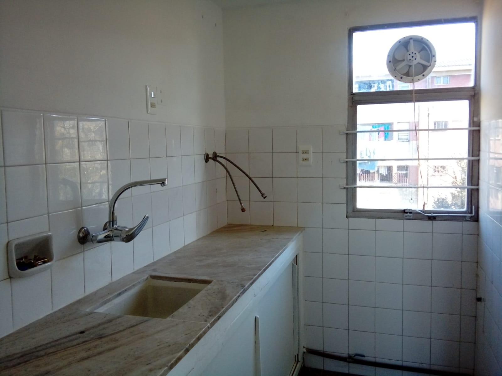 Alquiler apartamento 2 dormitorios. Al frente · Foto 9