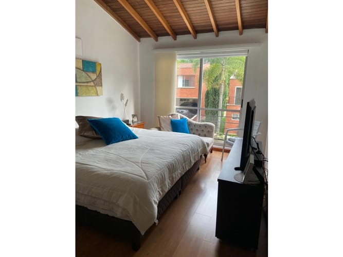 Casa de 3 alcobas en venta en Mesa, Envigado, 220 m² · foto 12 de 24