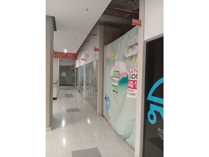 Local en venta en Boston, Medellín, 24 m² · foto 4 de 5