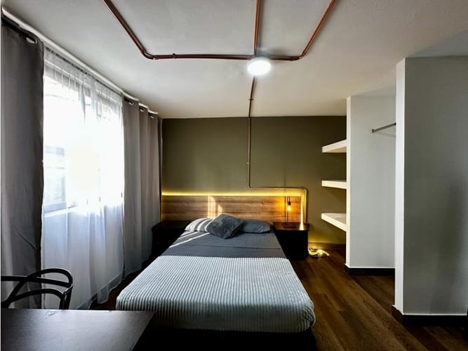 Apartamento de 8 alcobas en venta en La Aguacatala, Medellín, 250 m² · foto 13 de 24