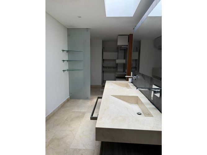 Casa de 4 alcobas en venta en La Calera, Medellín, 460 m² · foto 12 de 23