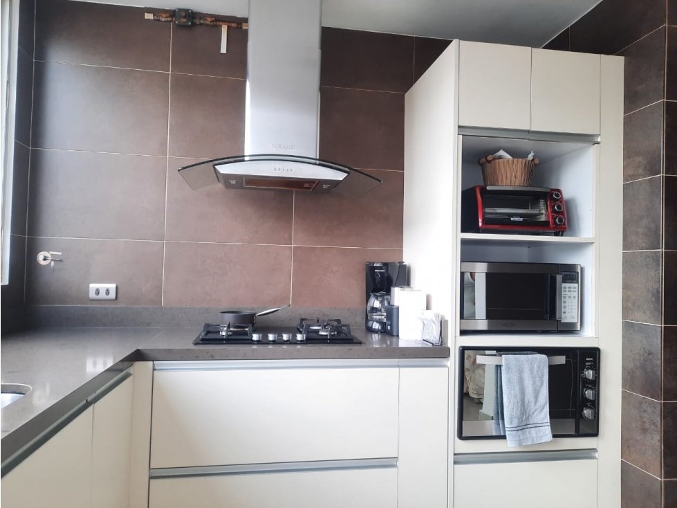 Apartamento en venta en La Candelaria, Medellín · foto 9 de 24