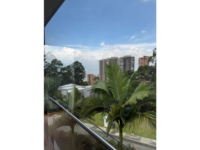 Casa de 4 alcobas en venta en La Calera, Medellín, 460 m² · foto 16 de 23