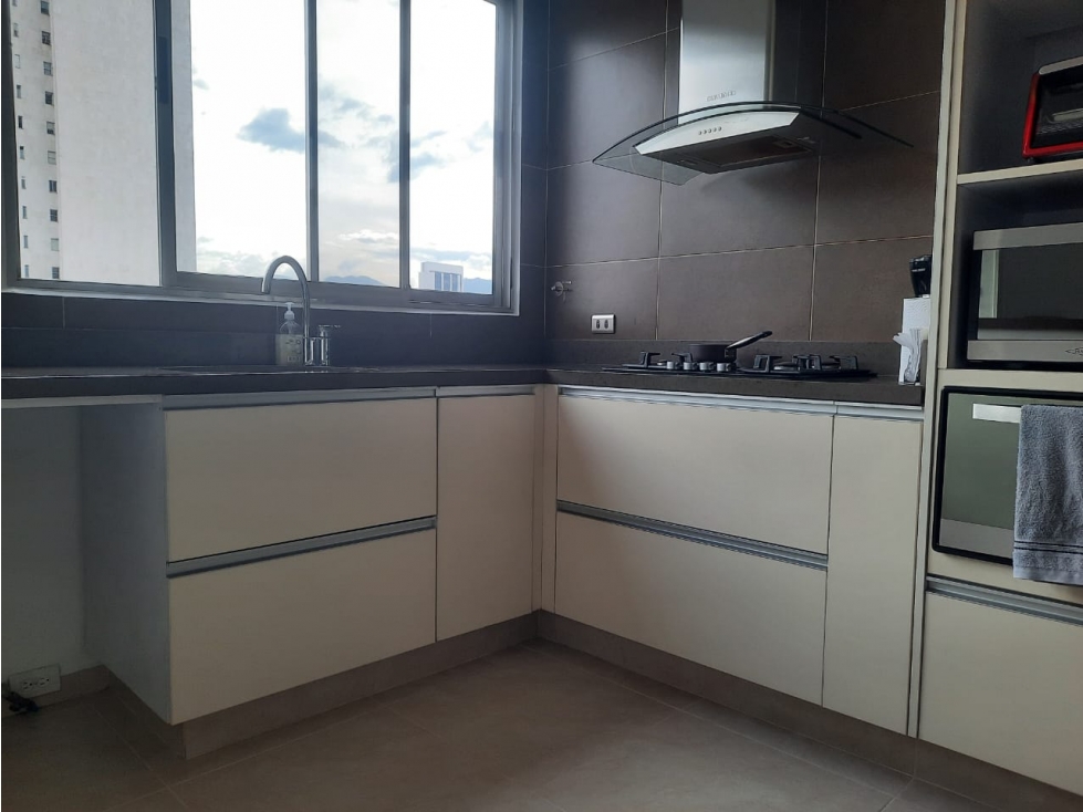 Apartamento en venta en La Candelaria, Medellín · foto 13 de 24