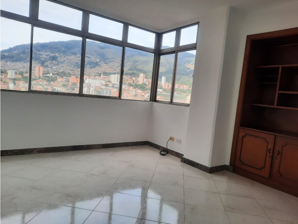 Apartamento en venta en La Candelaria, Medellín · foto 19 de 24