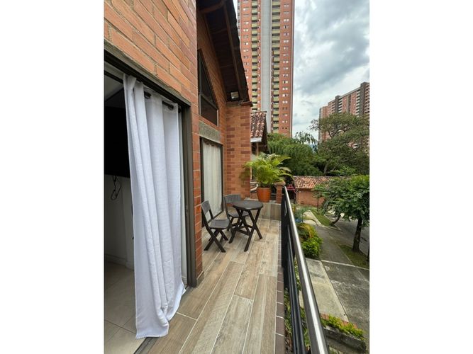 Casa de 4 alcobas en venta en Ditaires, Medellín, 215 m² · foto 11 de 24