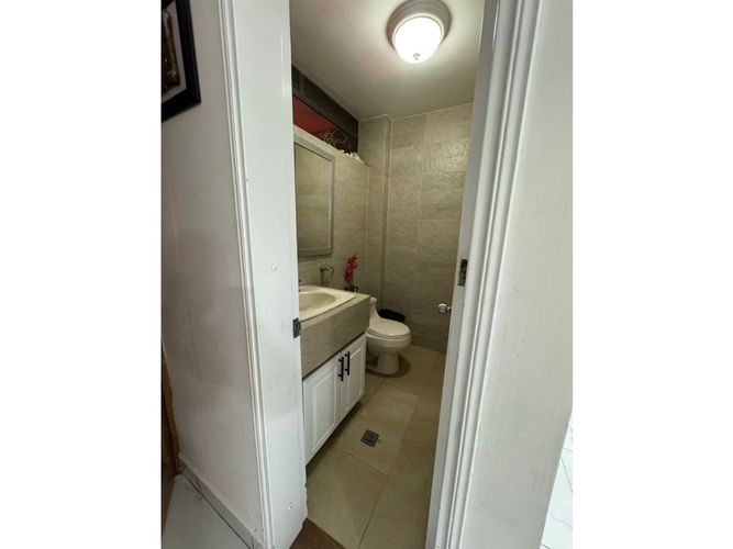 Casa de 4 alcobas en venta en Ditaires, Medellín, 215 m² · foto 13 de 24