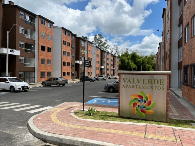 Apartamento de 3 alcobas en venta en La Ceja, 49 m² · foto 9 de 9