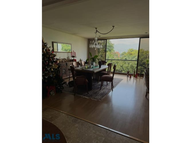 Apartamento de 3 alcobas en venta en Astorga, Medellín, 231 m² · foto 3 de 24