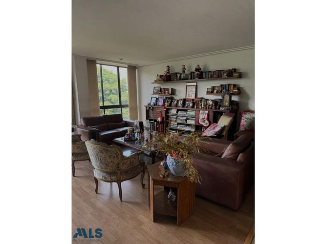 Apartamento de 3 alcobas en venta en Astorga, Medellín, 231 m² · foto 15 de 24