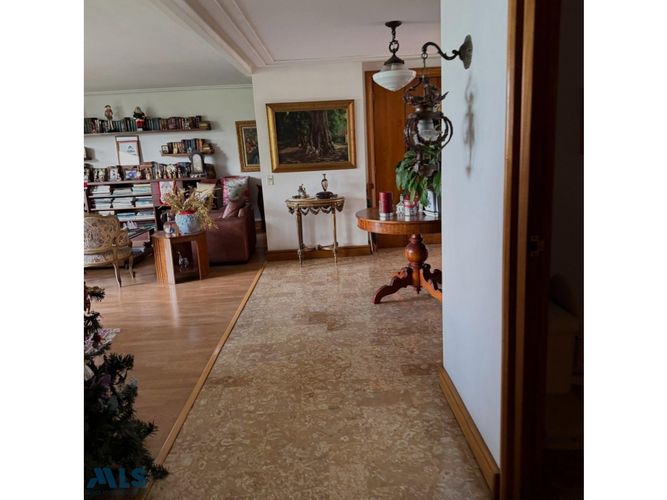 Apartamento de 3 alcobas en venta en Astorga, Medellín, 231 m² · foto 21 de 24