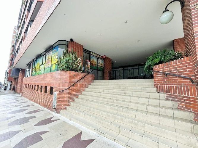 Local en venta en La Pola, Ibagué, 53 m² · foto 2 de 13