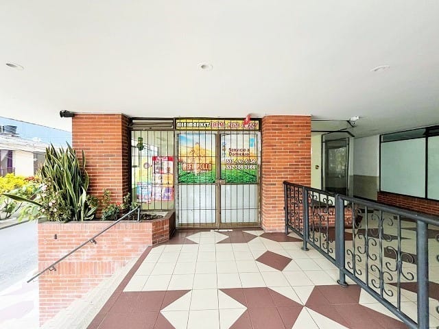 Local en venta en La Pola, Ibagué, 53 m² · foto 3 de 13