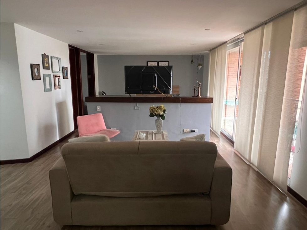 Apartaestudio en venta en Castropol, Medellín, 72 m² · foto 6 de 15