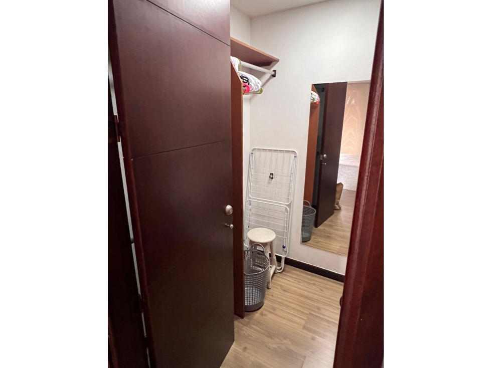 Apartaestudio en venta en Castropol, Medellín, 72 m² · foto 9 de 15