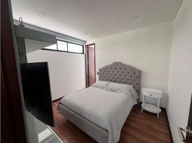 Casa de 4 alcobas en venta en Guamito, La Ceja, 380 m² · foto 13 de 24
