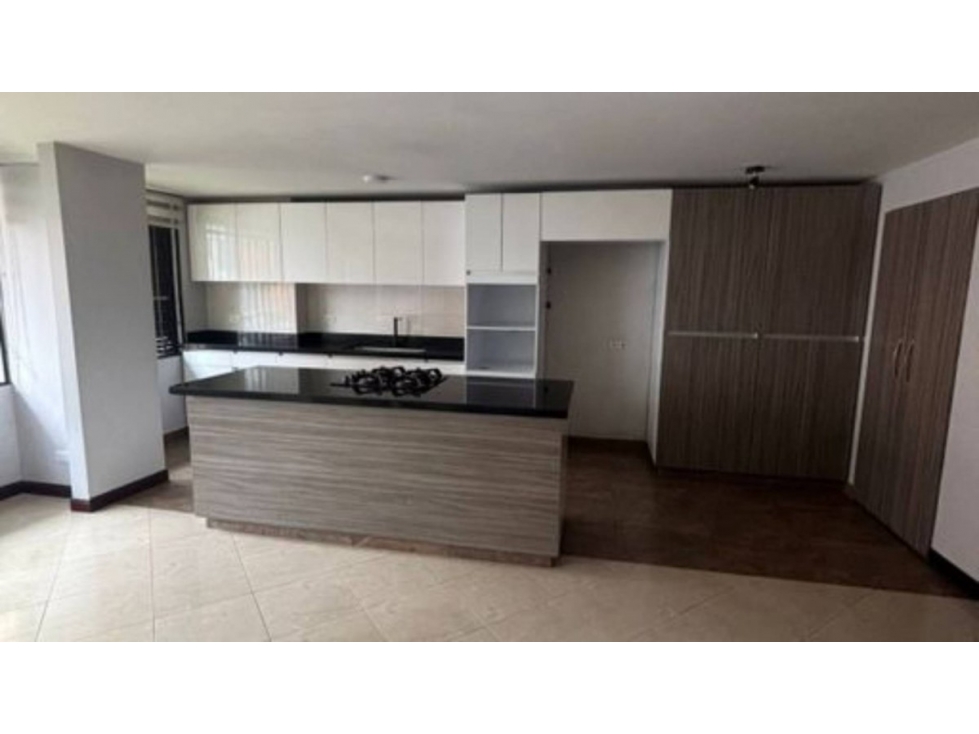 Apartamento en venta en Laureles, Medellín · foto 6 de 12