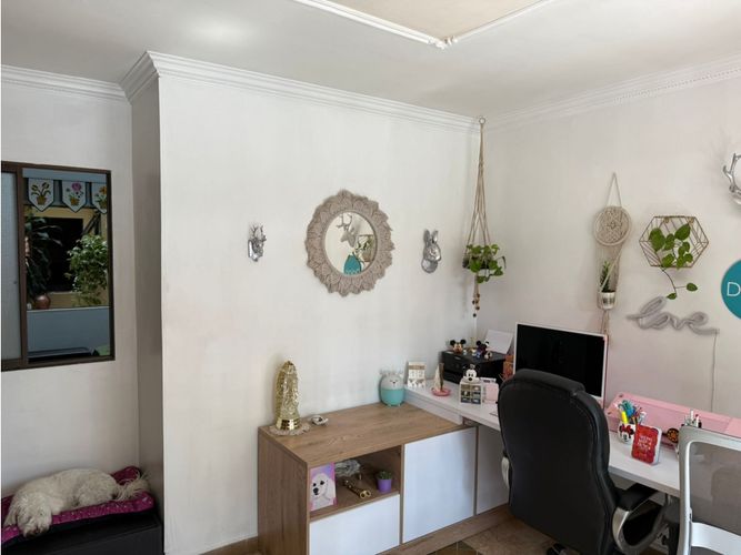 Casa de 4 alcobas en venta en El Velódromo, Medellín, 176 m² · foto 2 de 7