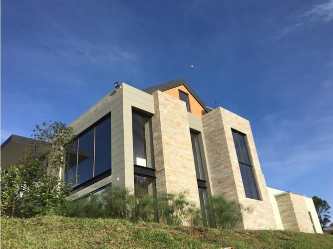 Casa de 3 alcobas en venta en Quirama, El Carmen de Viboral, 490 m² · foto 3 de 14