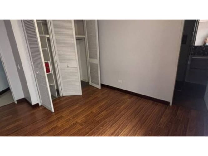 Apartamento en venta en Laureles, Medellín · foto 9 de 12