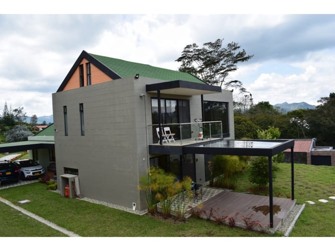 Casa de 3 alcobas en venta en Quirama, El Carmen de Viboral, 490 m² · foto 4 de 14