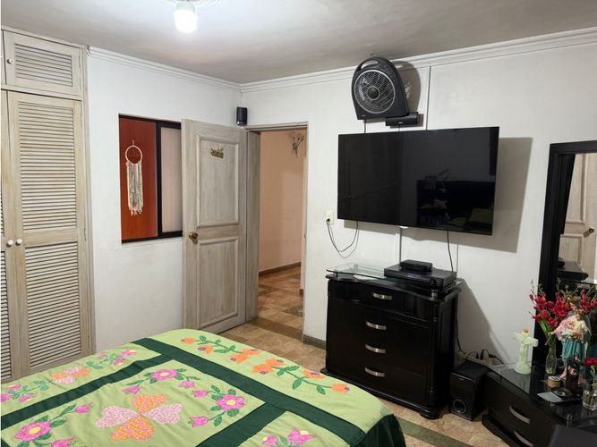 Casa de 4 alcobas en venta en El Velódromo, Medellín, 176 m² · foto 5 de 7