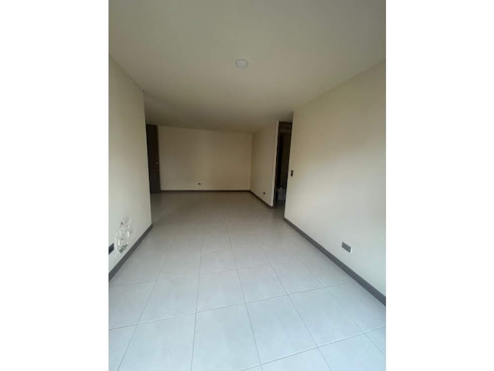 Apartamento de 3 alcobas en venta en Laureles, La Estrella, 68 m² · foto 3 de 11