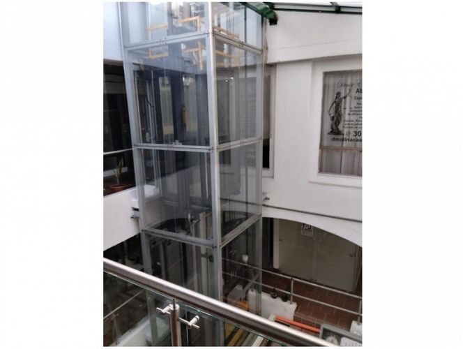 Local en venta en Perpetuo Socorro, Medellín, 12 m² · foto 7 de 13