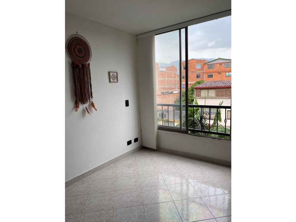 Apartamento en venta en Belén Fatima, Medellín · foto 8 de 24