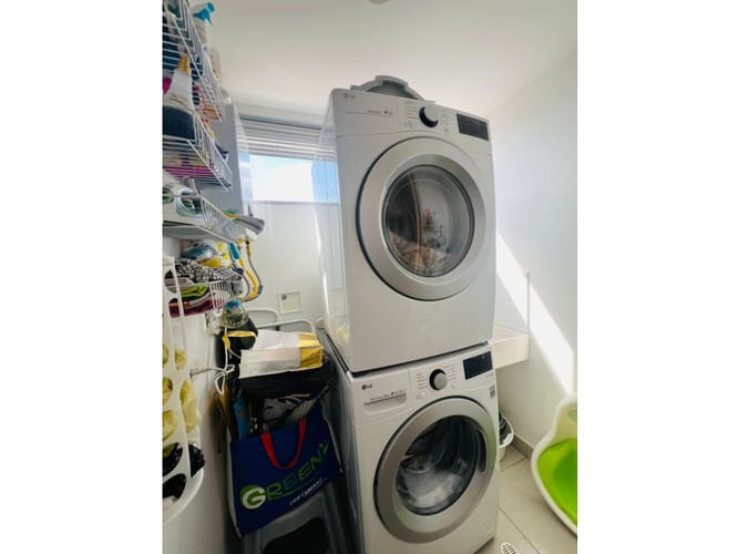 Apartamento de 3 alcobas en venta en Loma Del Esmeraldal, Medellín, 110 m² · foto 6 de 24