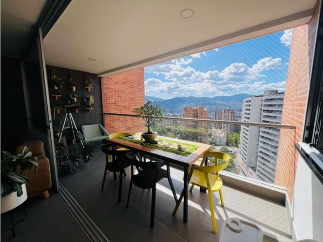 Apartamento de 3 alcobas en venta en Loma Del Esmeraldal, Medellín, 110 m² · foto 13 de 24