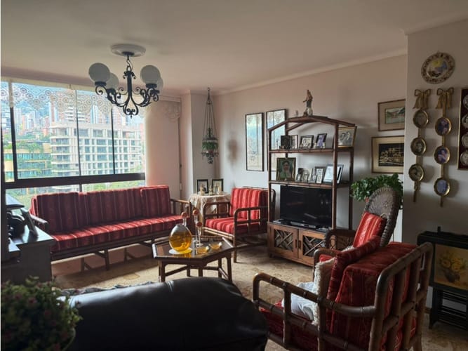 Apartamento de 3 alcobas en venta en Provenza, Medellín, 219 m² · foto 10 de 20