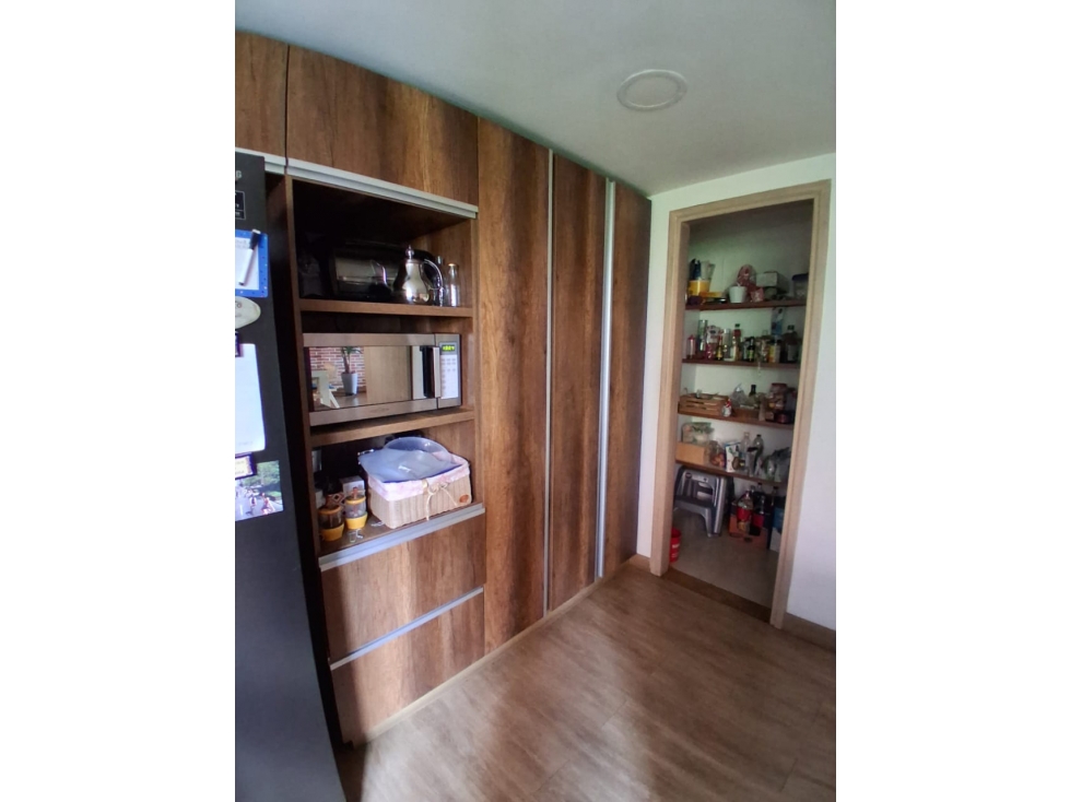 Apartamento en venta en Castropol, Medellín · foto 8 de 24