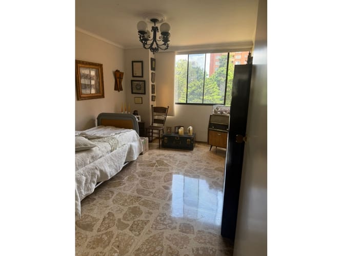 Apartamento de 3 alcobas en venta en Provenza, Medellín, 219 m² · foto 17 de 20