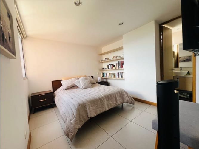 Apartamento de 3 alcobas en venta en Loma Del Esmeraldal, Medellín, 110 m² · foto 23 de 24