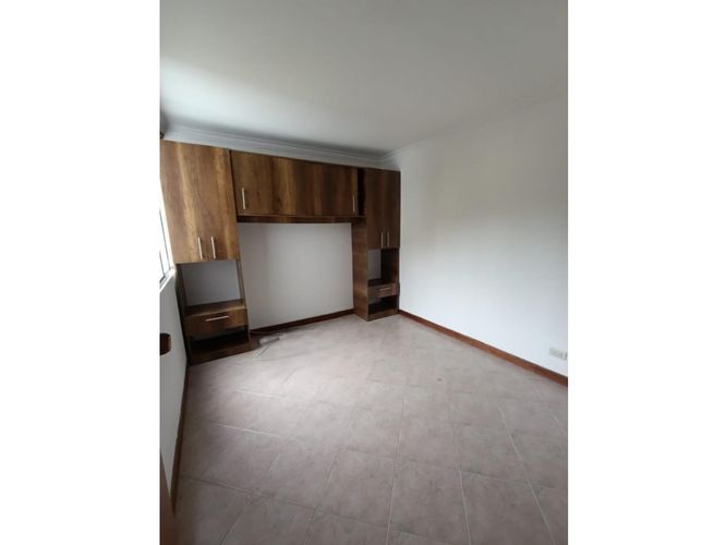 Apartamento en venta en Loma Del Indio, Medellín · foto 14 de 18