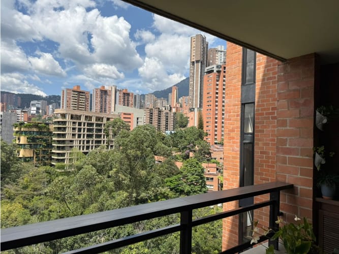 Apartamento de 3 alcobas en venta en Provenza, Medellín, 219 m² · foto 19 de 20