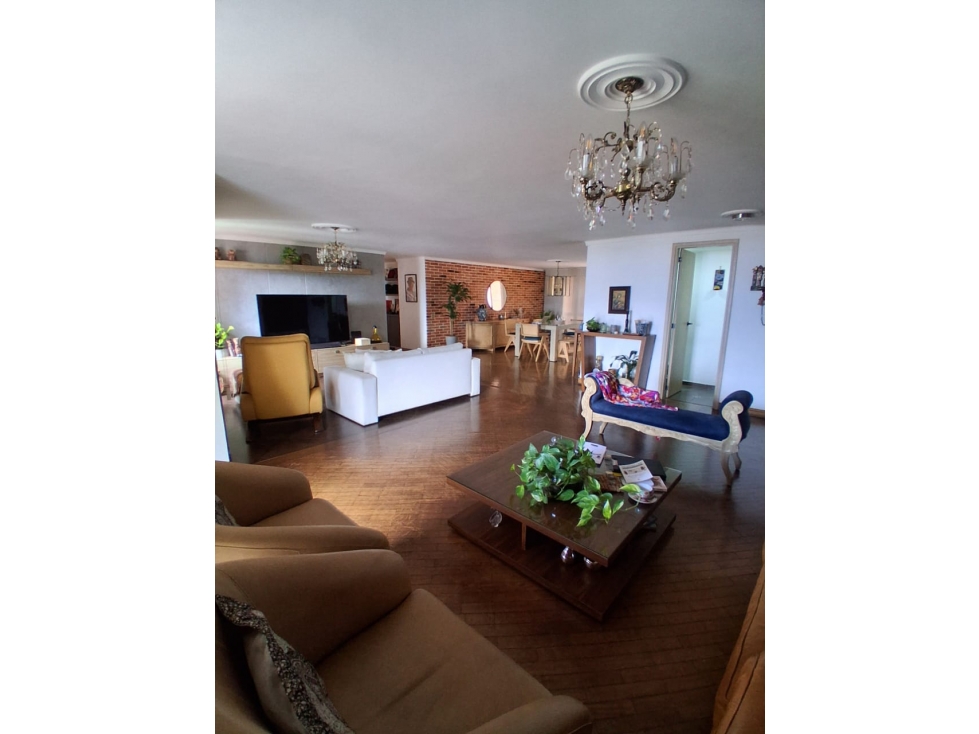 Apartamento en venta en Castropol, Medellín · foto 17 de 24