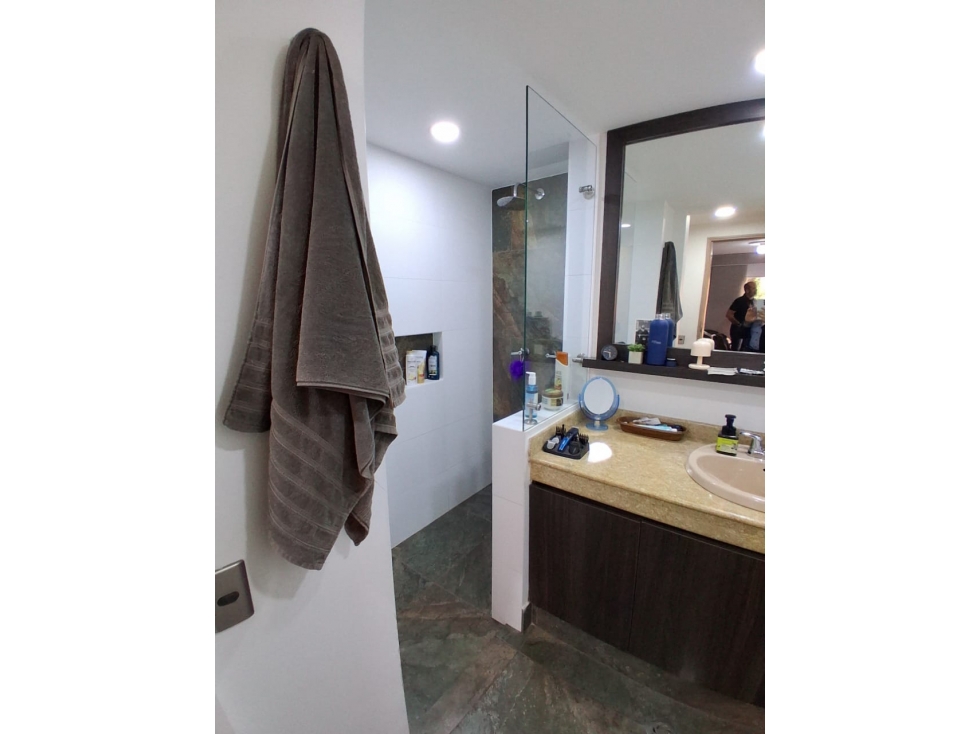 Apartamento en venta en Castropol, Medellín · foto 24 de 24
